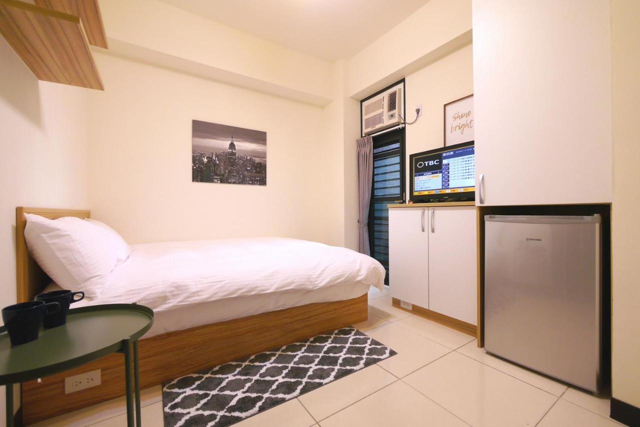 Traveler No. 3 Apartamento Taichung Exterior foto