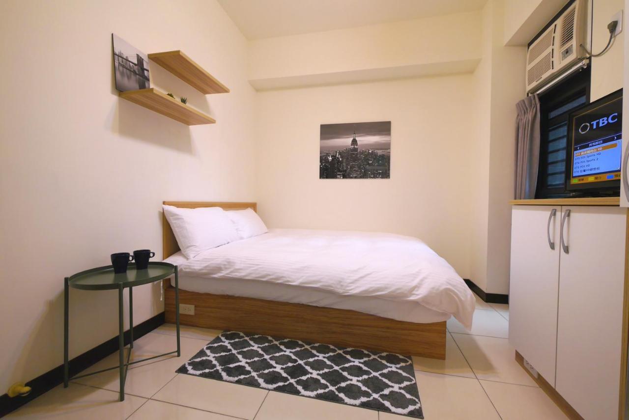 Traveler No. 3 Apartamento Taichung Exterior foto